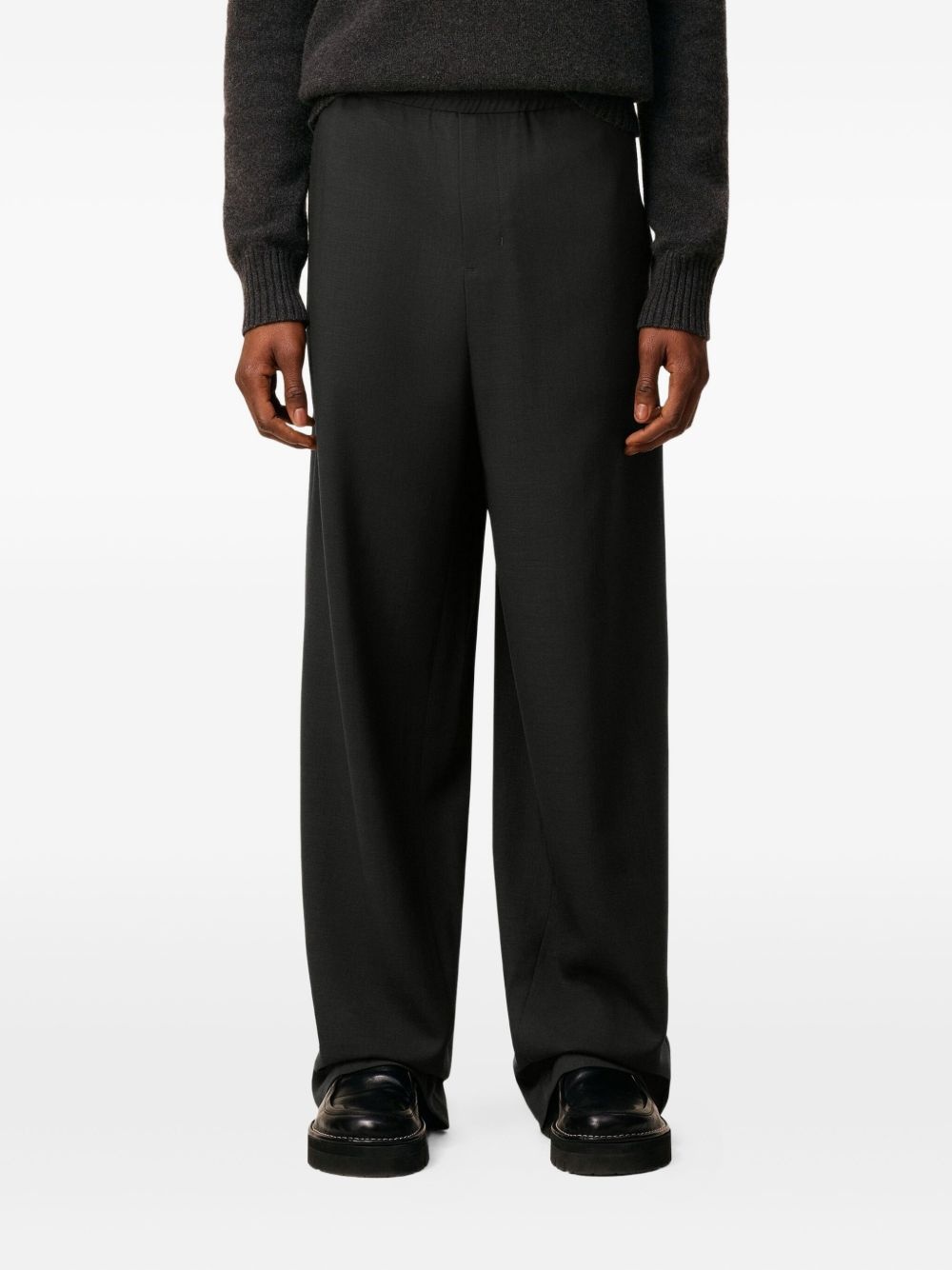 elasticated patch-pocket trousers - 5