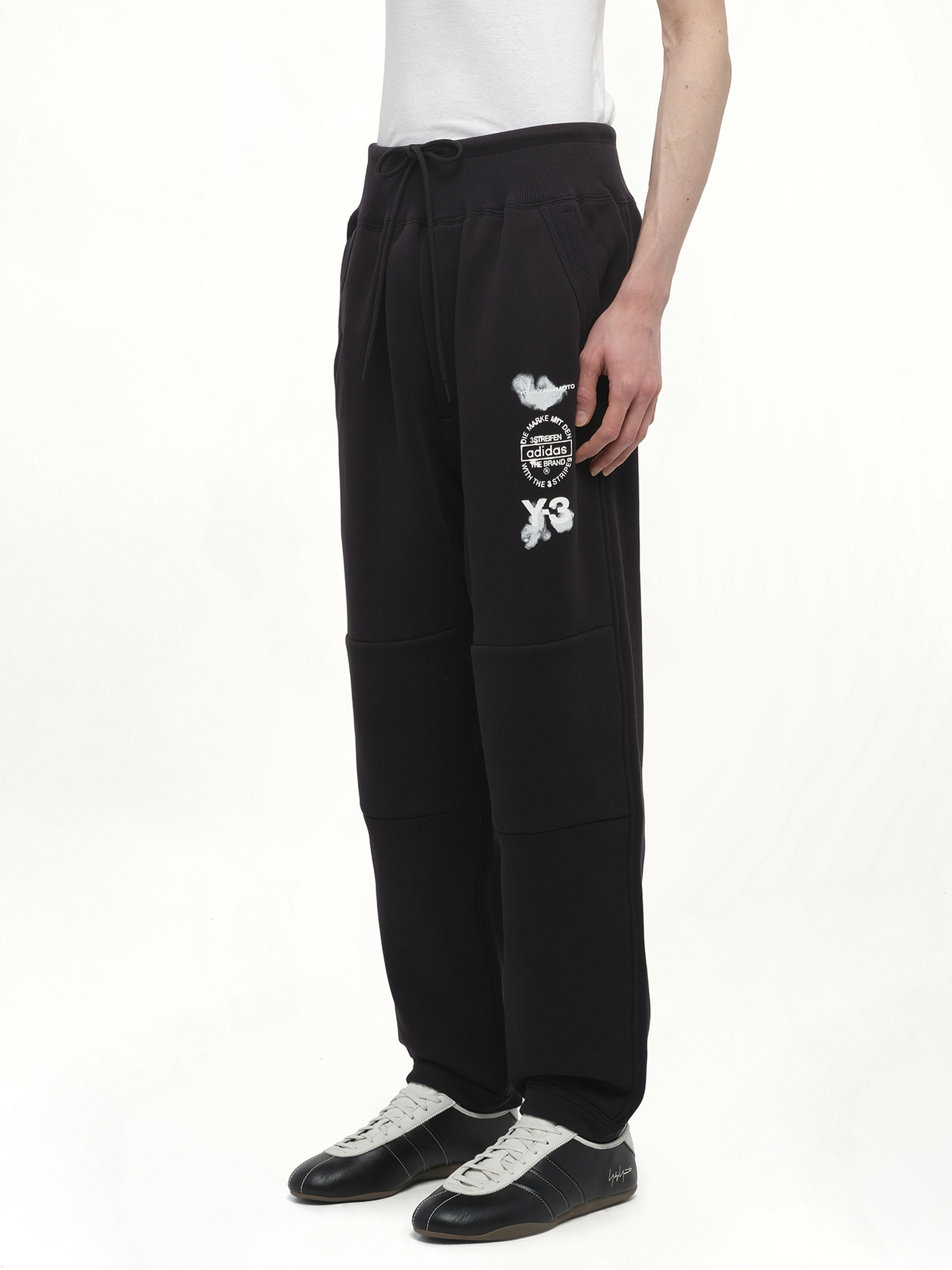 Cuffed Track Pant in Black - 5