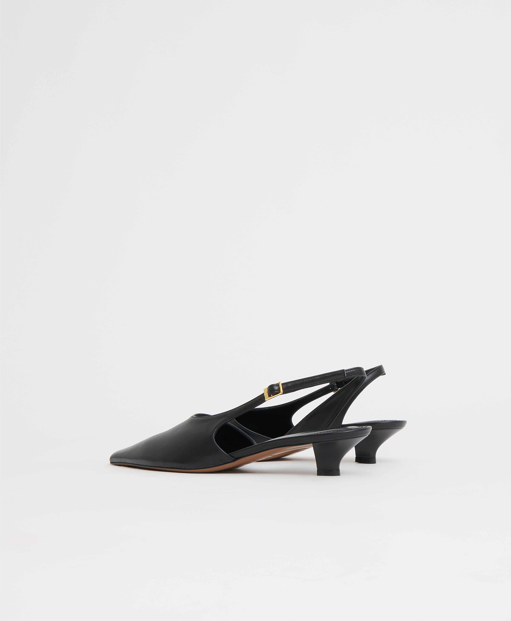 ANNA SLINGBACK - 4