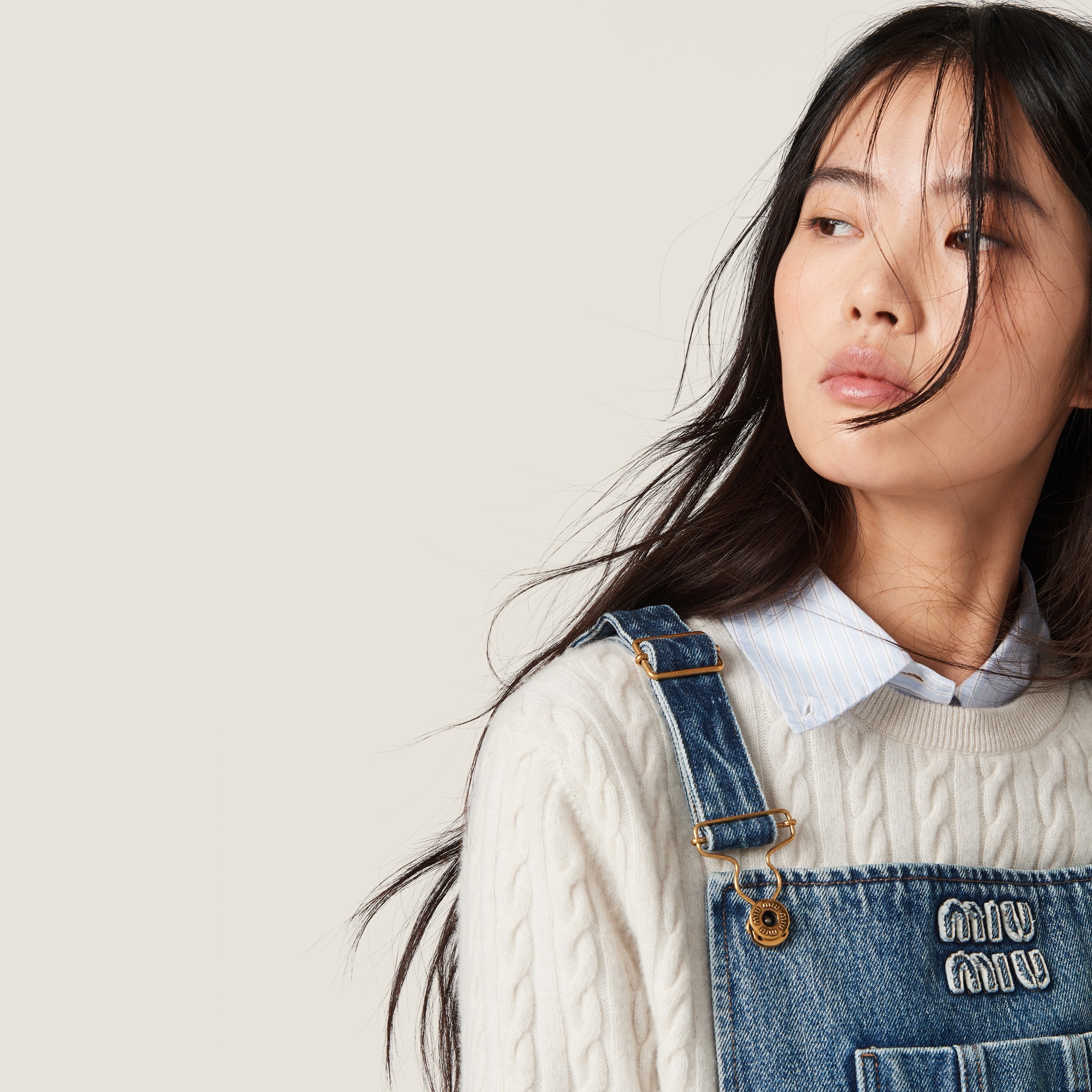 Denim bib mini-dress - 4