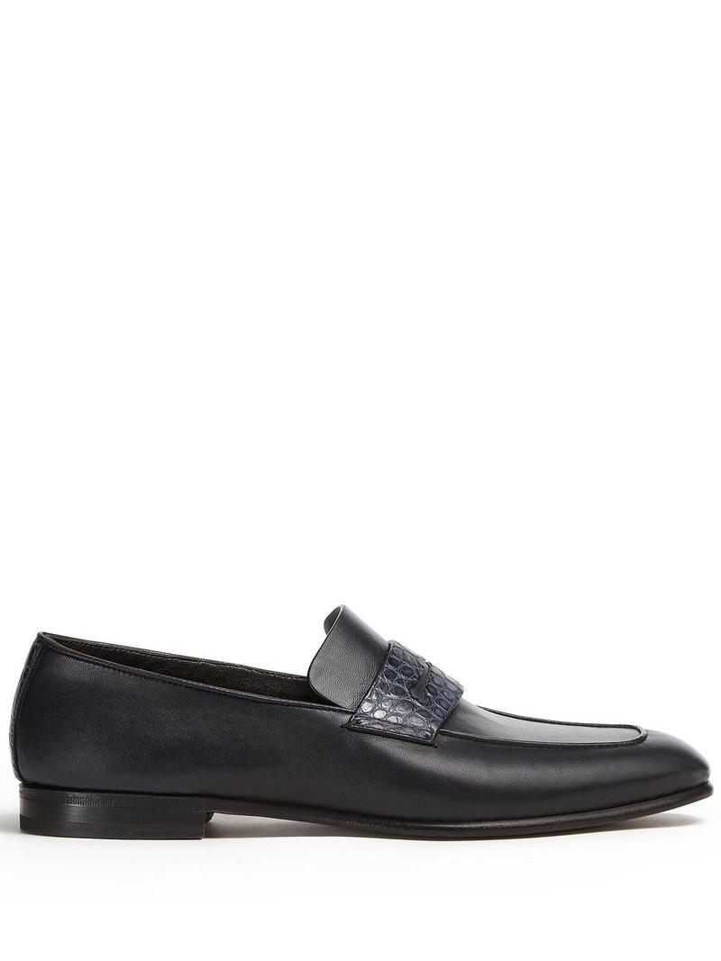 crocodile-embossed detail loafers 1