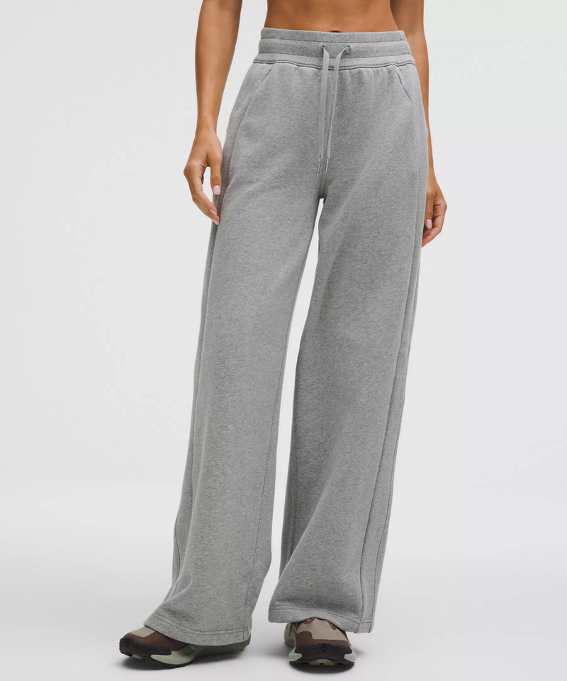 lululemon Scuba Mid-Rise Wide-Leg Pant *Regular outlook