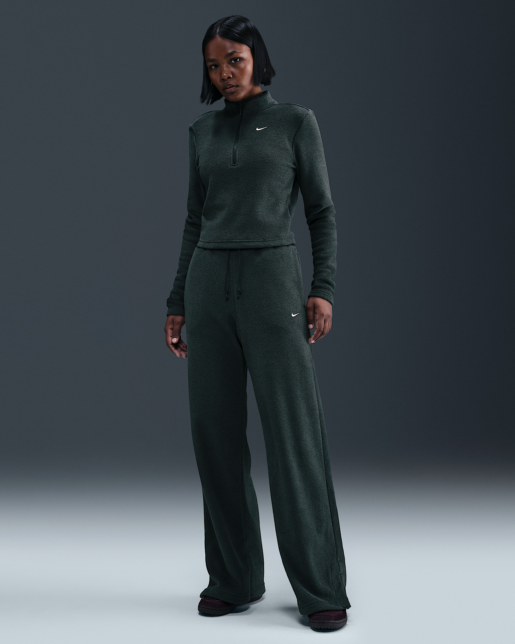 Nike Sportswear Phoenix Plush Women's Slim Long-Sleeve Cozy Fleece 1/2-Zip Top - 4