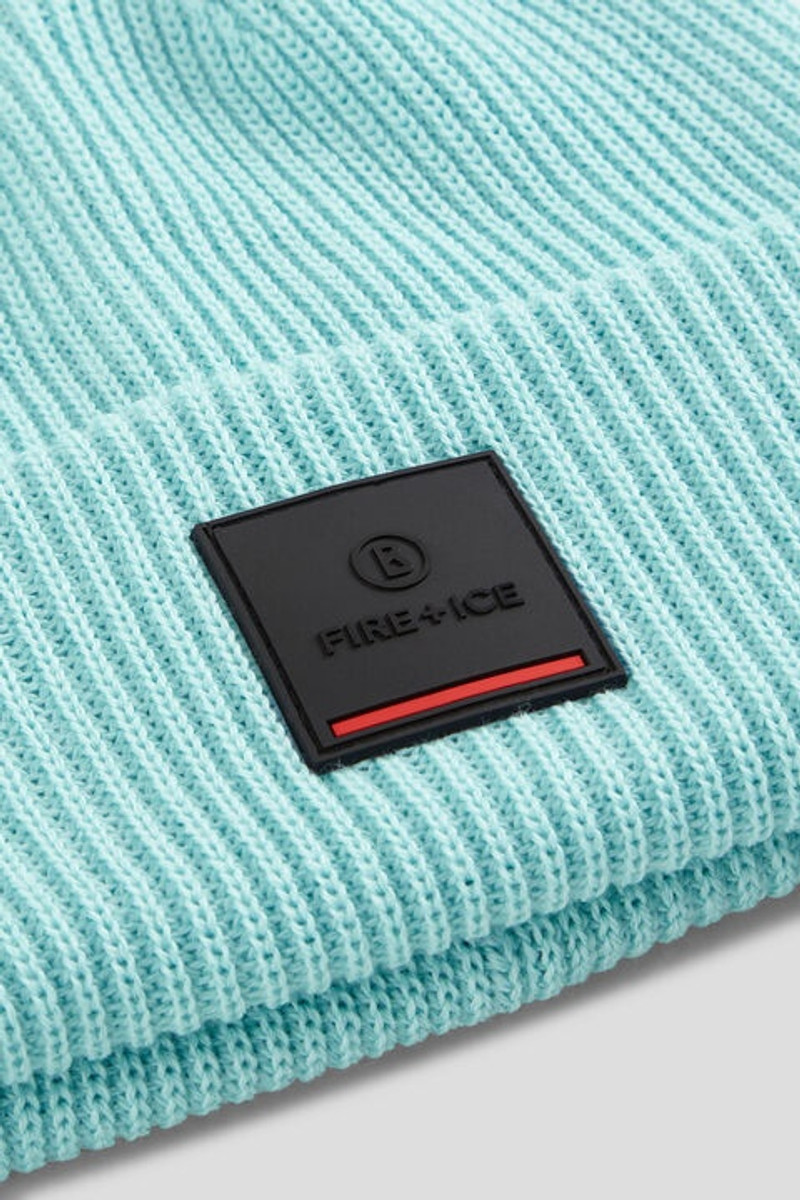 Tarek Knit hat in Ice blue 3