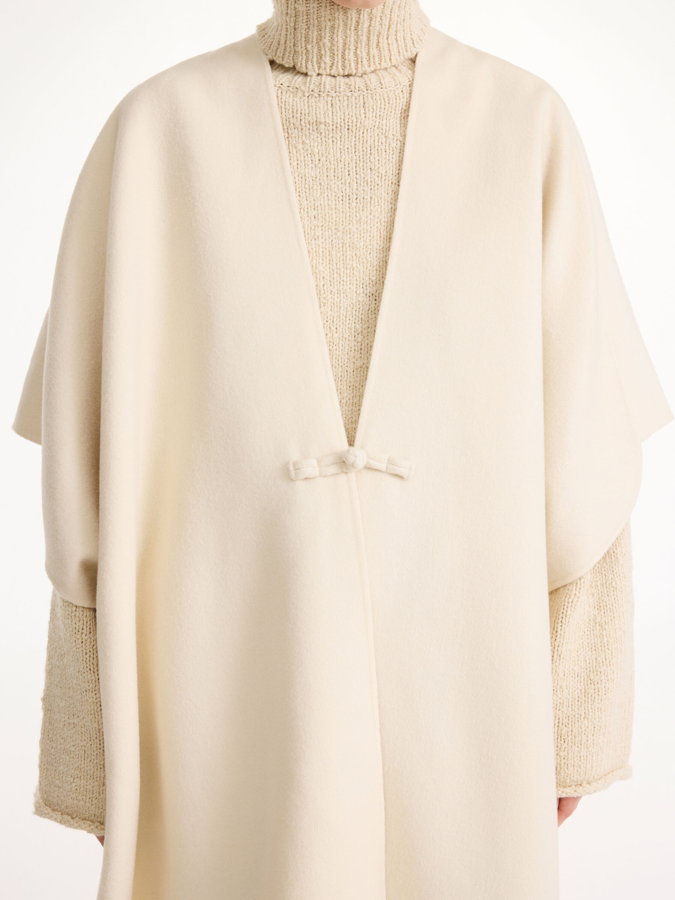 Robertas wool cape - 4