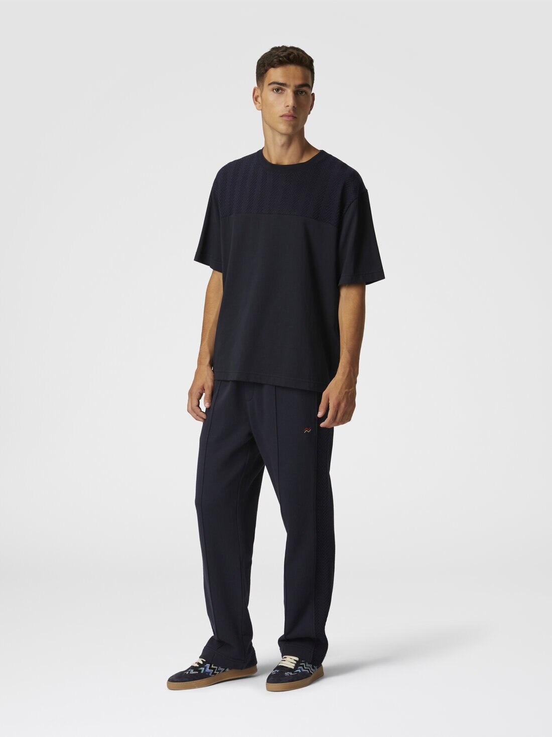 Cotton crewneck T-shirt with tone-on-tone zigzag insert - 2