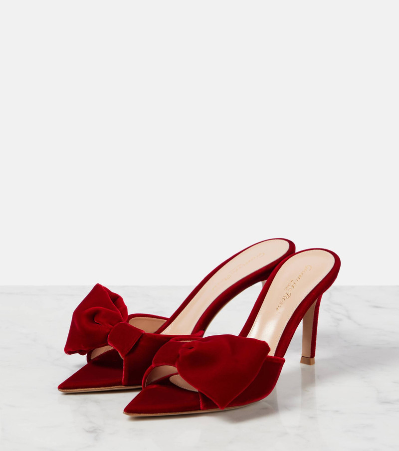 85 활 detail 벨벳 mules 4