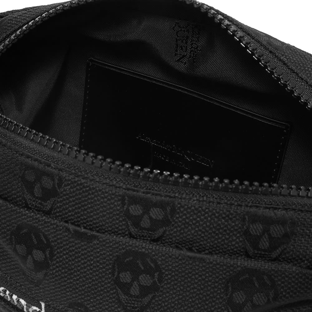 Alexander McQueen Allover Skull Urbum Waist Bag - 4