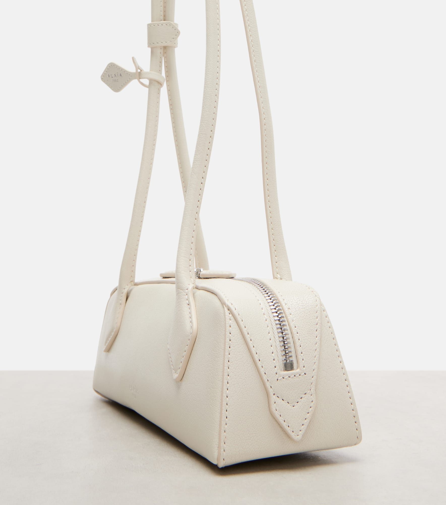 Le Teckel Small leather shoulder bag - 6