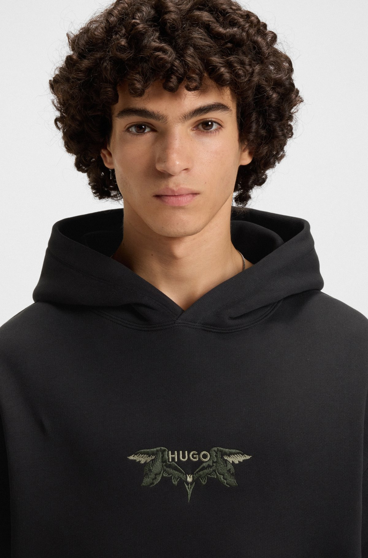 COTTON-TERRY HOODIE WITH EMBROIDERED ARTWORK - 3