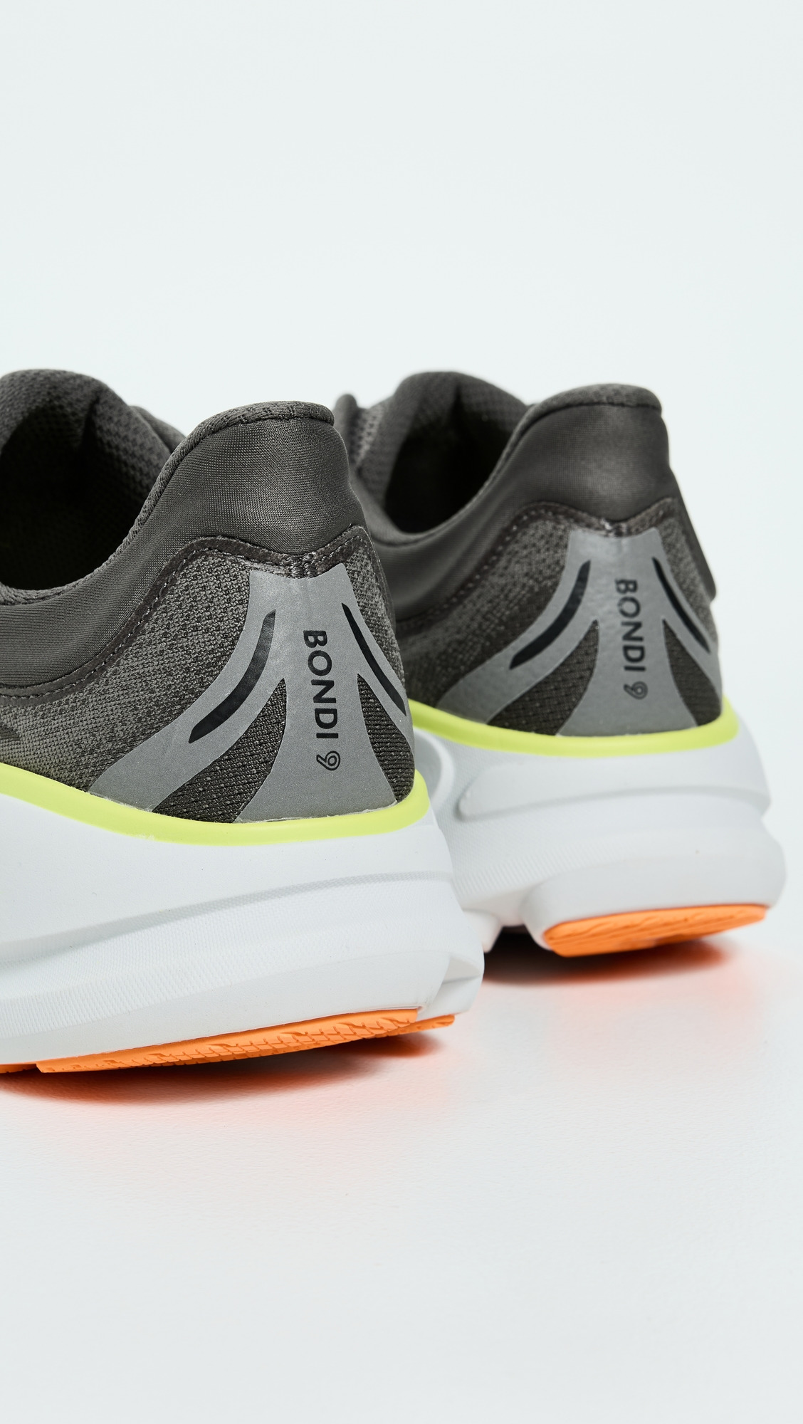 Bondi 9 Sneakers - 2
