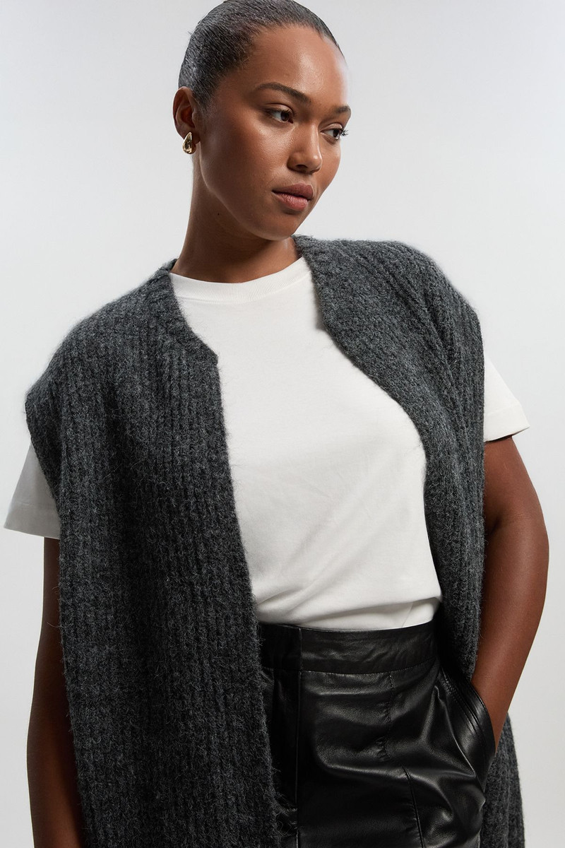 Plus Size Cosy Knit Waistcoat top 3