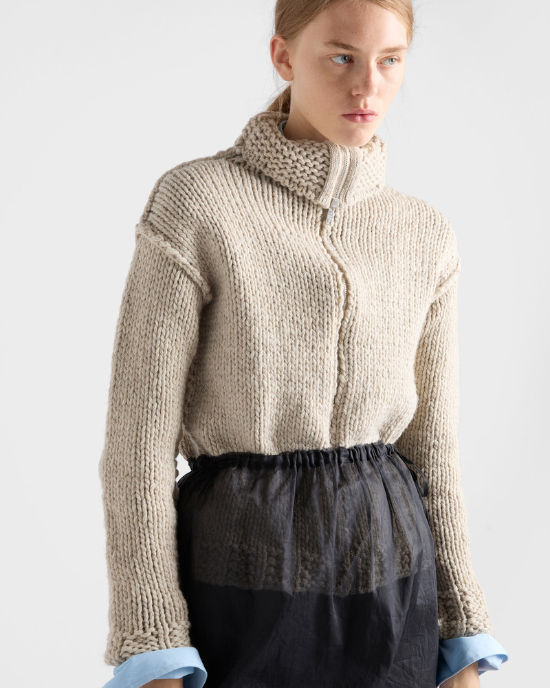Wool zipper cardigan 3