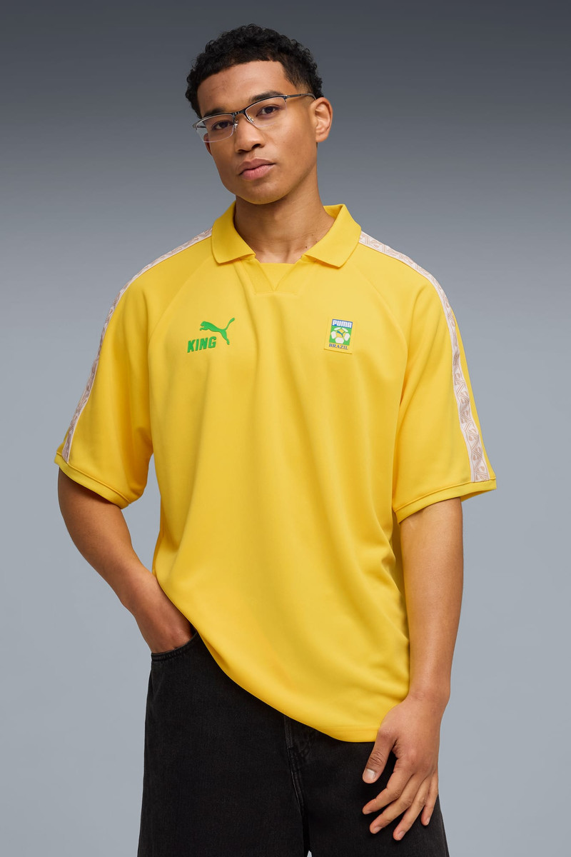 PUMA KING Fanpack Brazil Men's Relaxed Soccer Jersey outlook