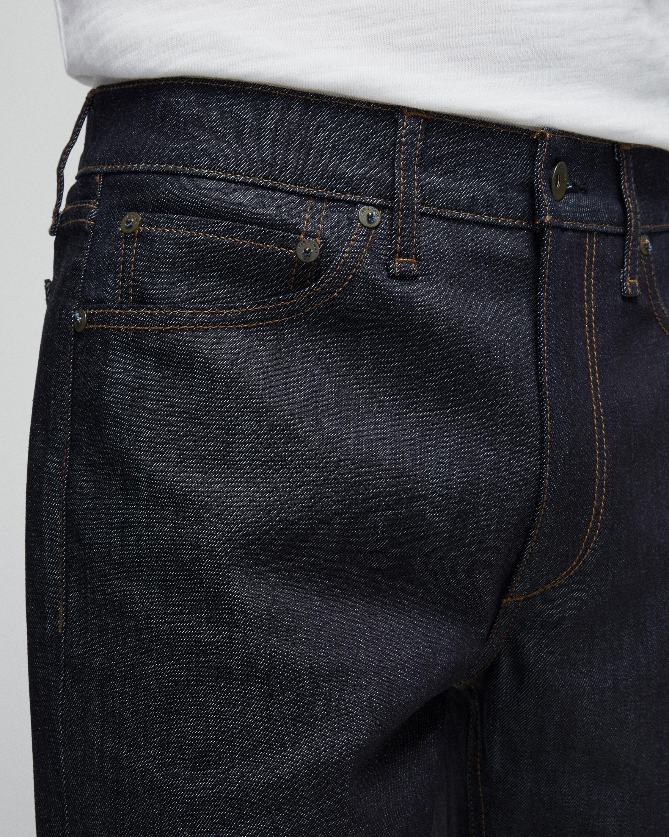 Fit 2 Crop - Raw
Slim Authentic Stretch Jean - 6