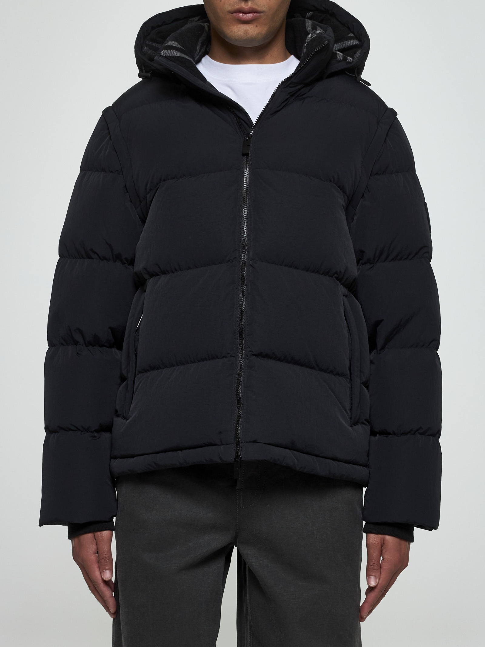 Burberry Quilted nylon down jacket | danielloboutique