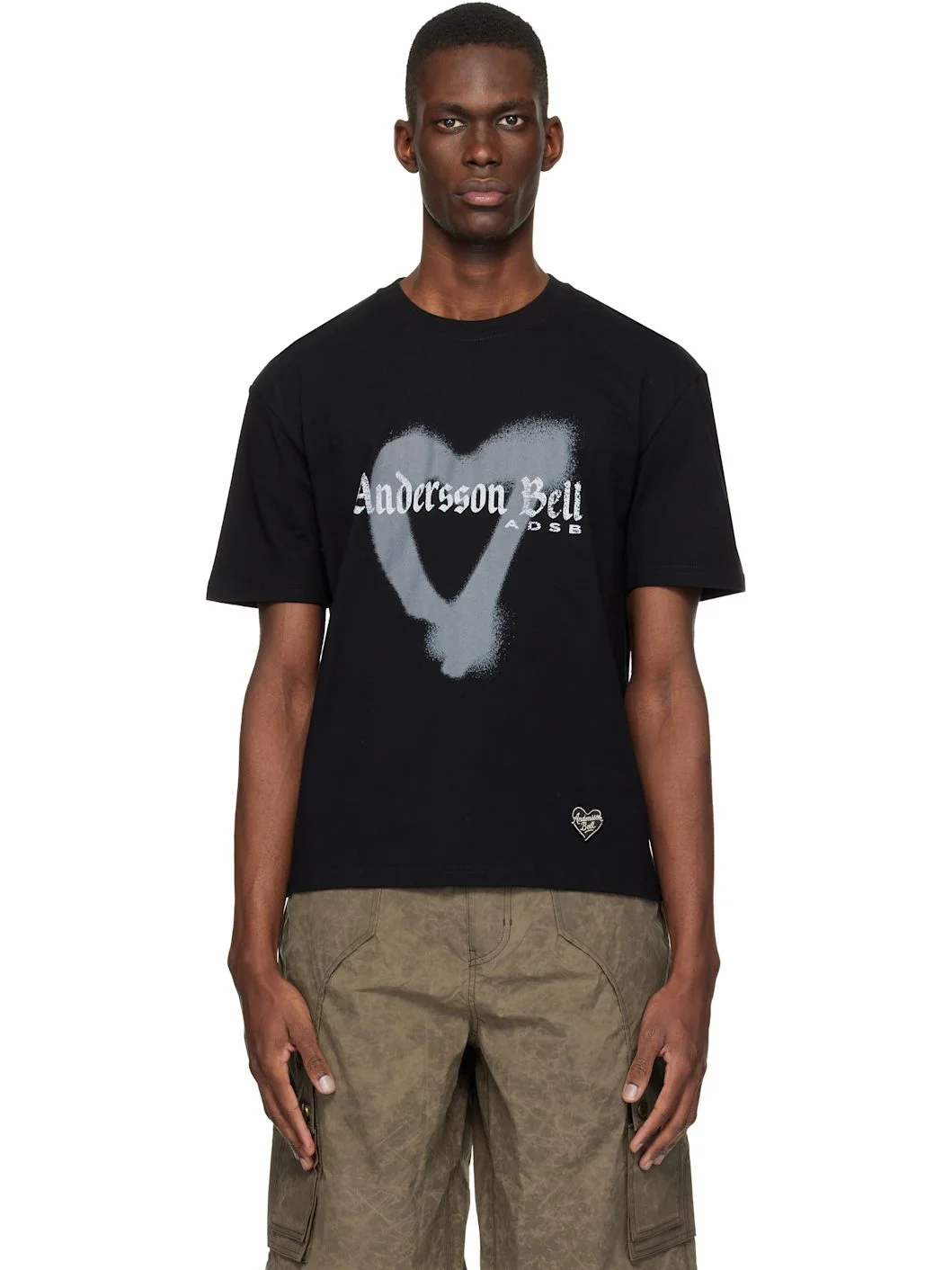Black Essential Heart T-shirt - 1