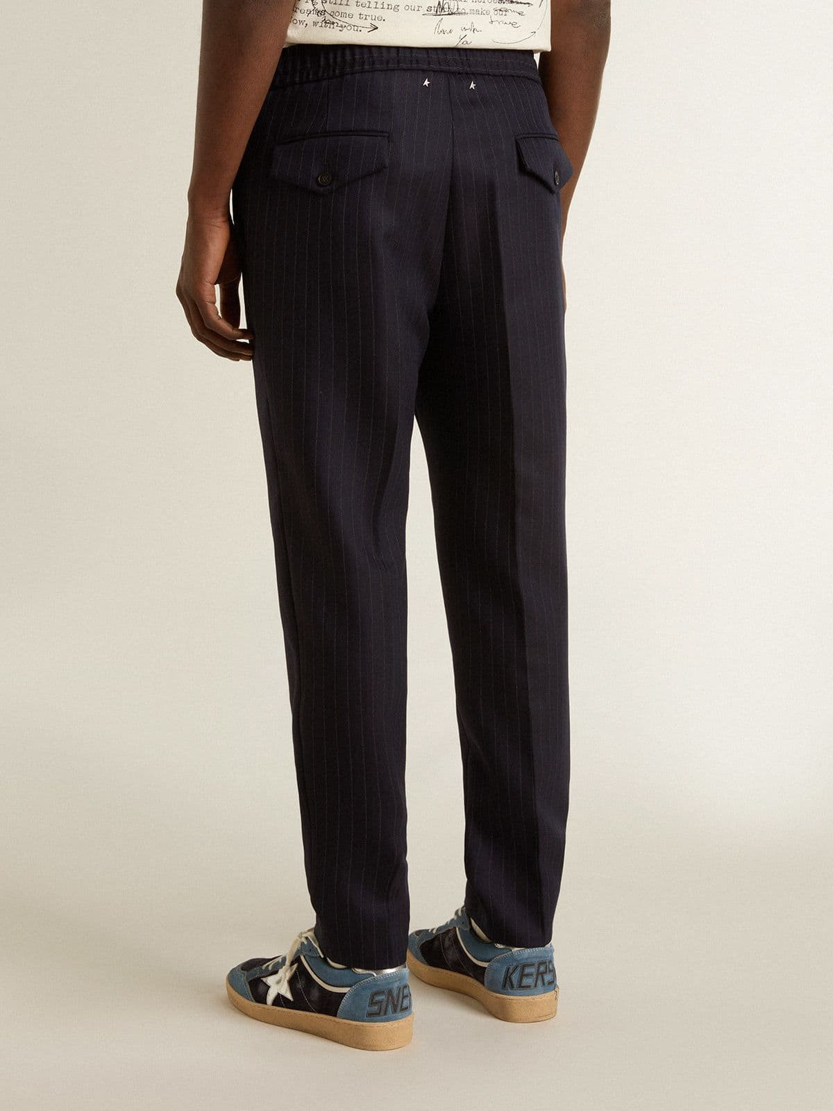 Men's wool pants with vertical thin stripes - 3