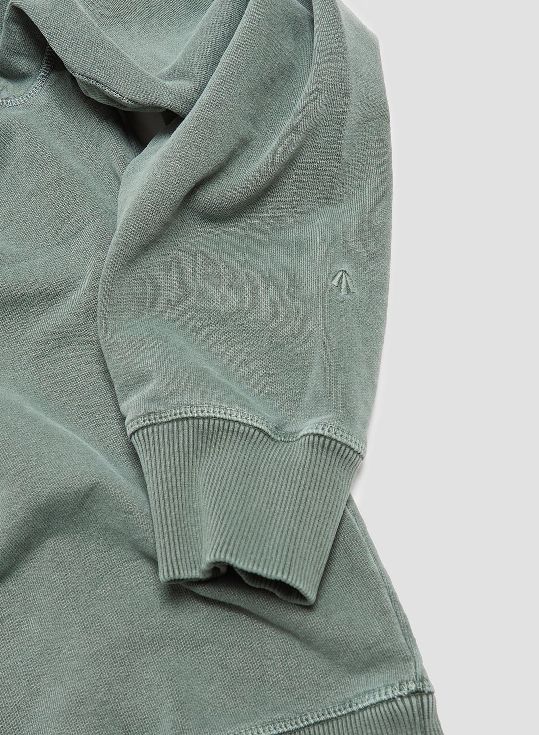 Embroidered Arrow Crew in Sports Green - 7