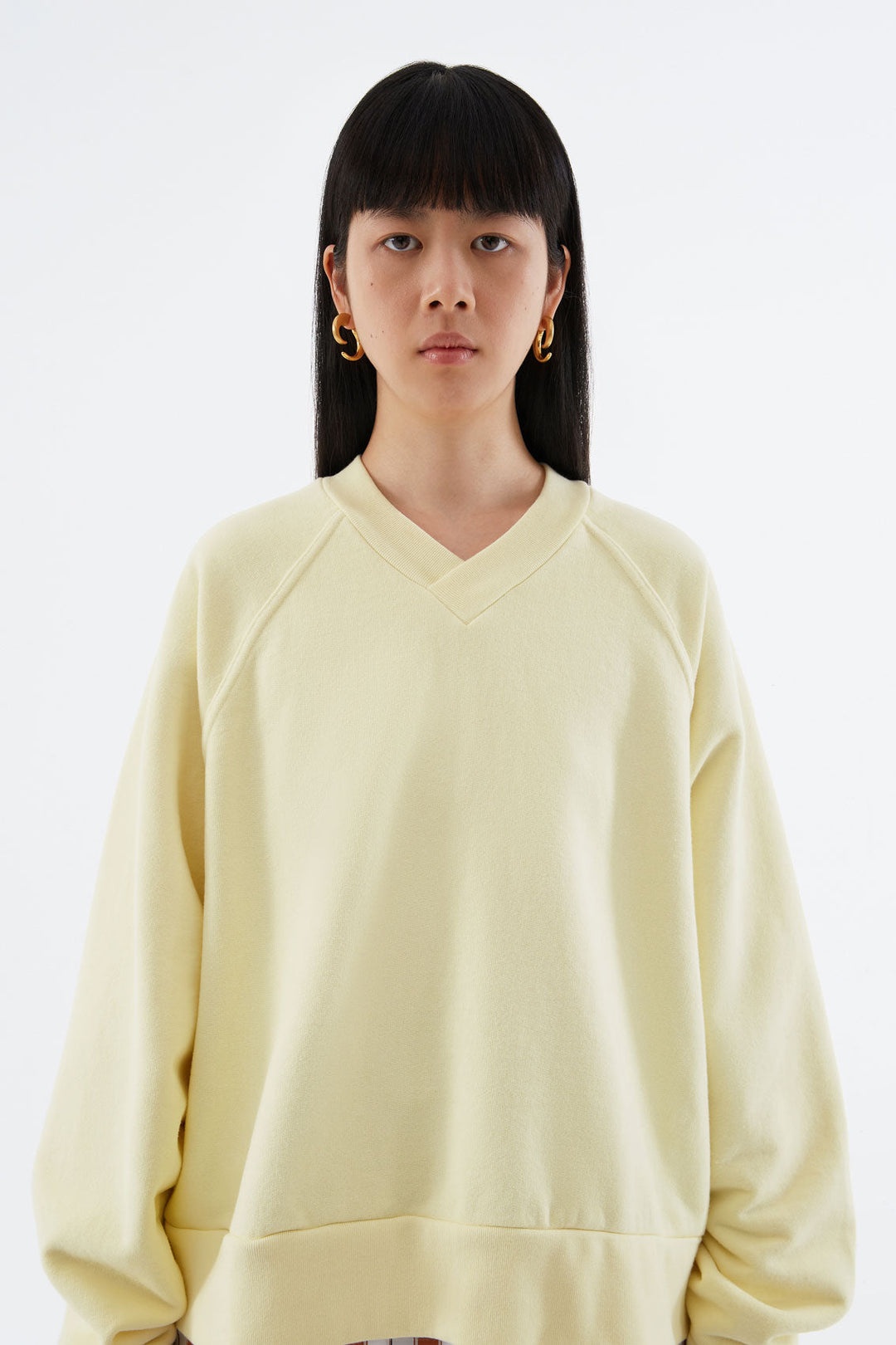 CREAM V NECK SWEATSHIRT - 5