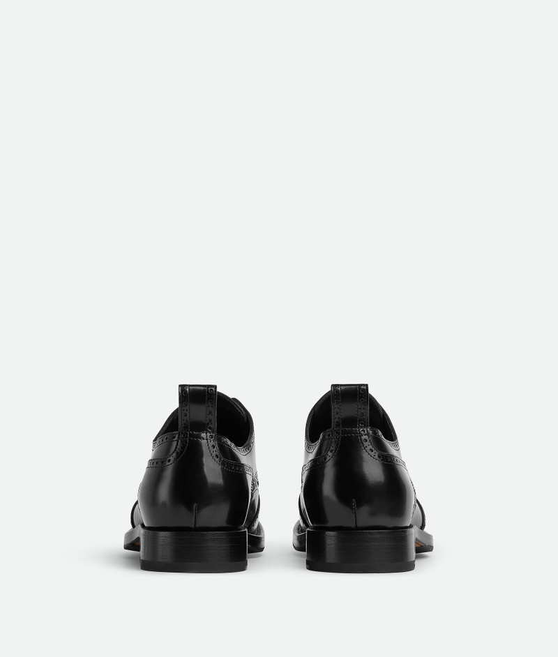 Bottega Veneta wardrobe lace-up shoe outlook