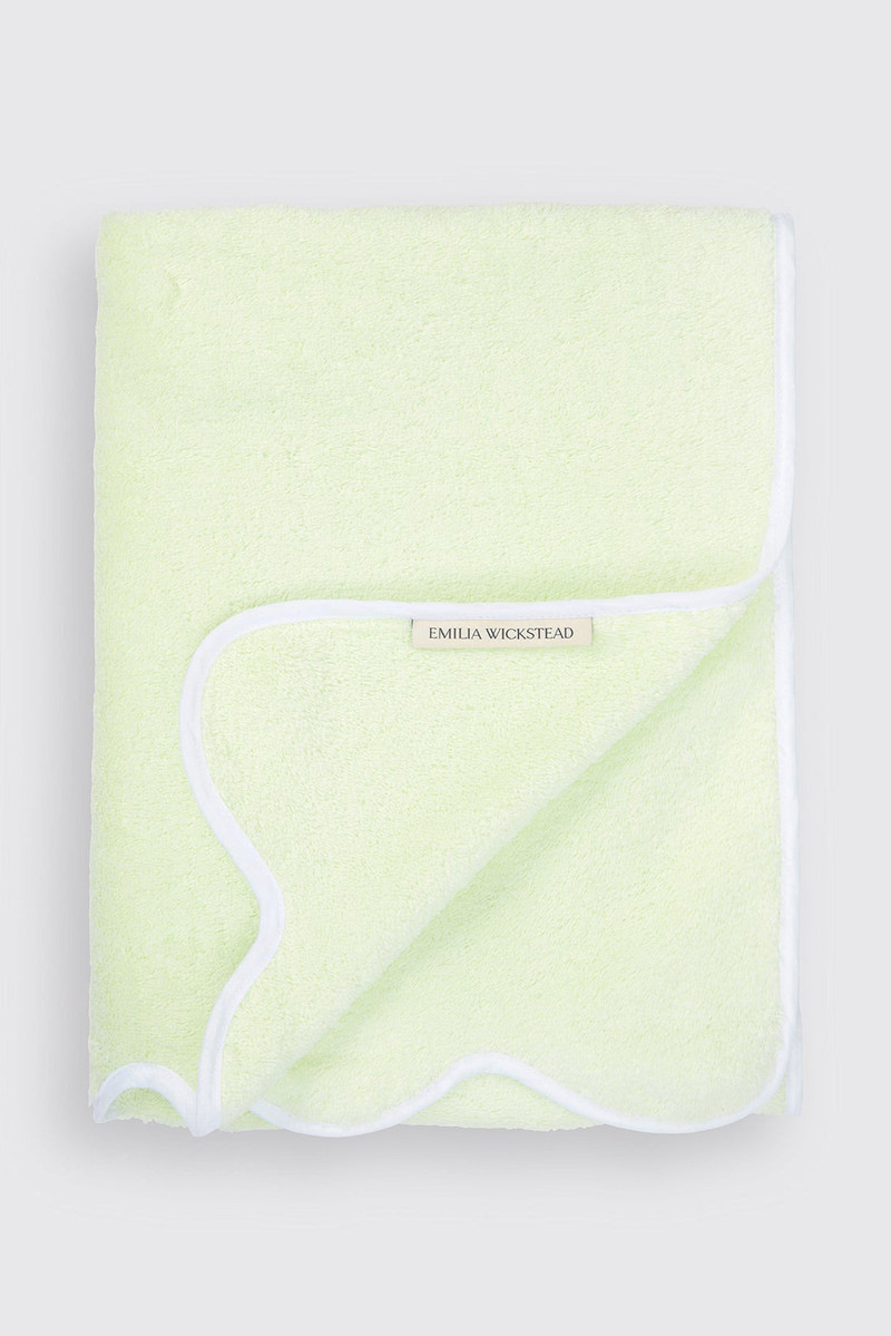 Florence Face Cloth in Mint Spugna Towelling with White Border 1