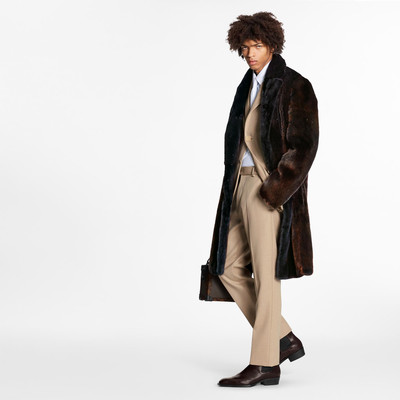 Louis Vuitton Fur Coat outlook