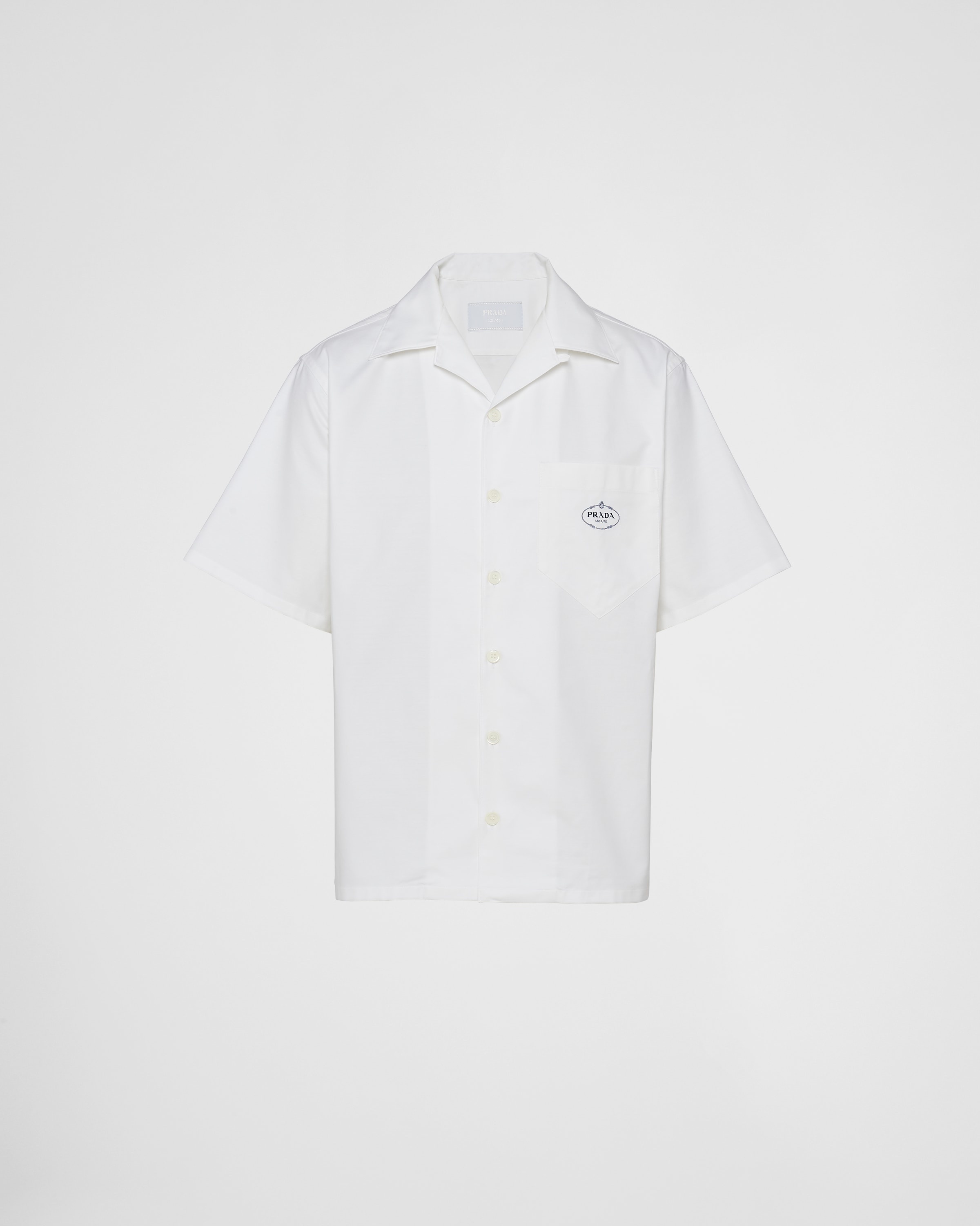 Short-sleeved cotton shirt