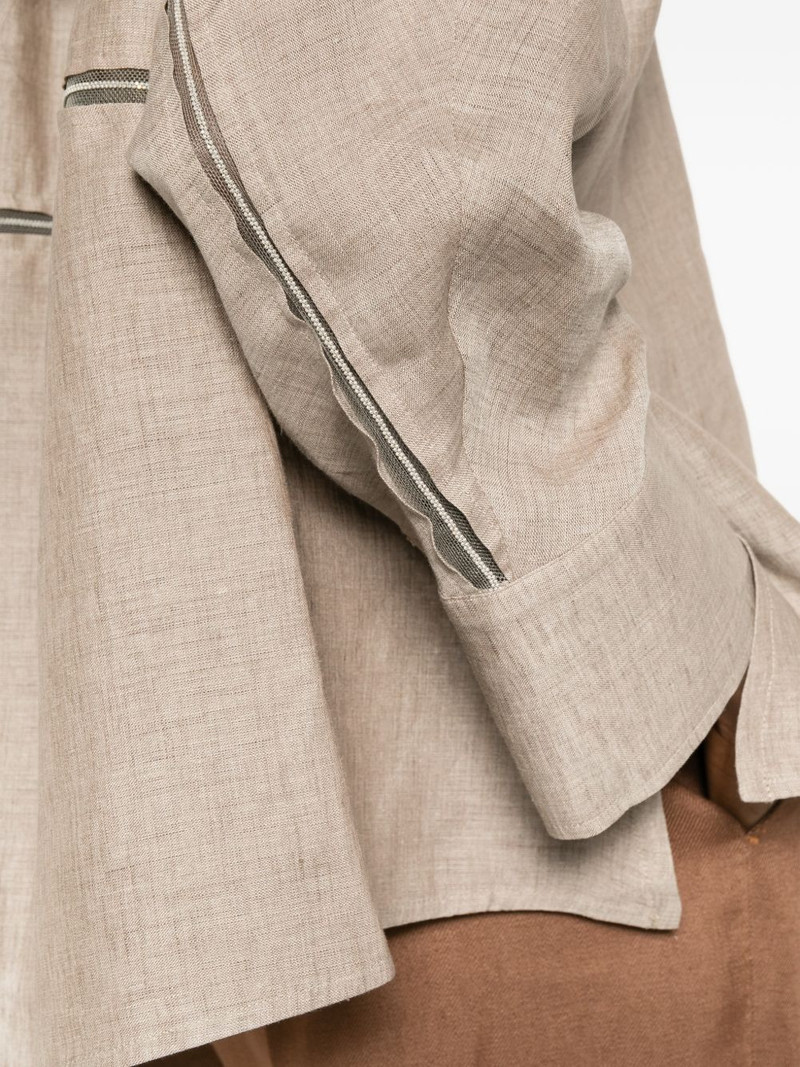 button-fastening shirt 5