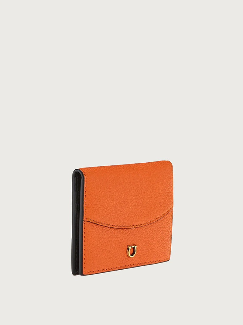 FERRAGAMO CREDIT CARD HOLDER outlook