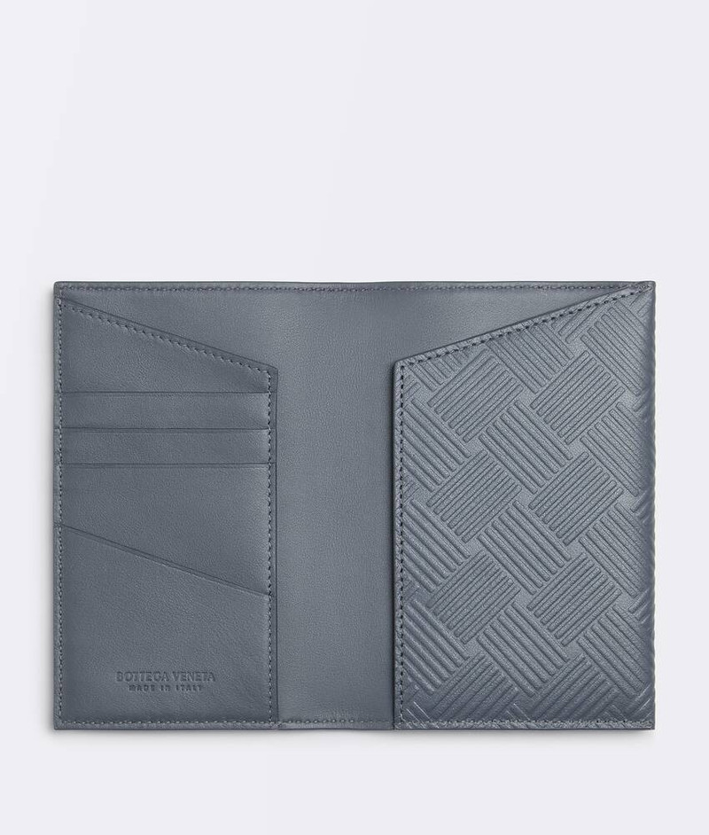Bottega Veneta passport case outlook