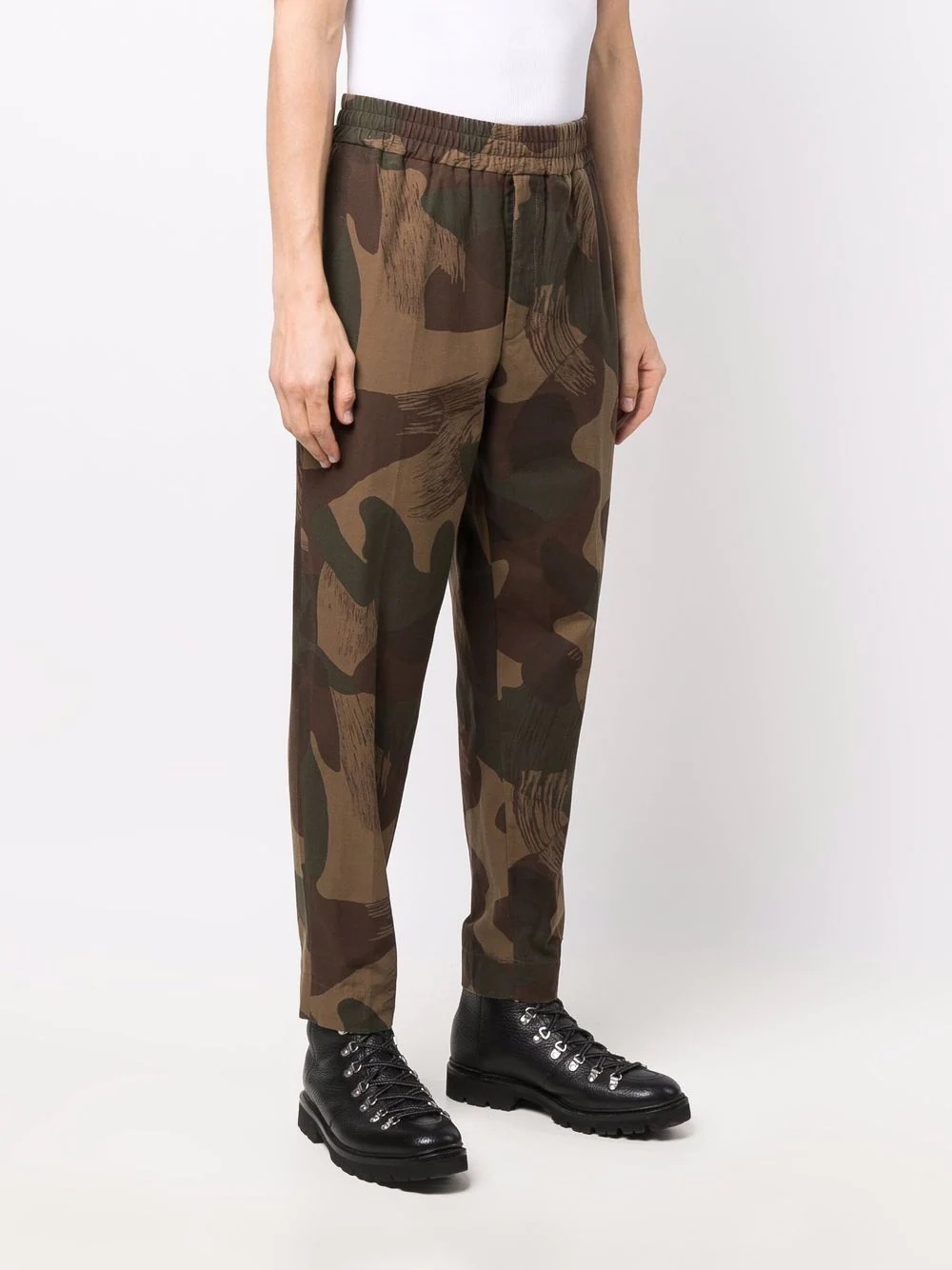 camo-print tapered trousers - 3