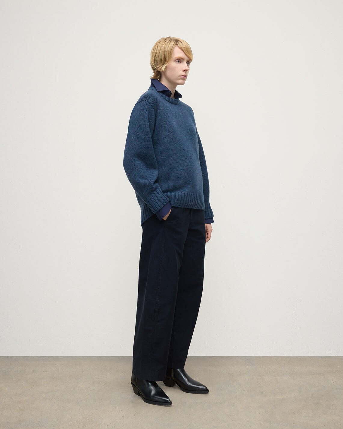 Relaxed Navy Cashmere Jumper - 3