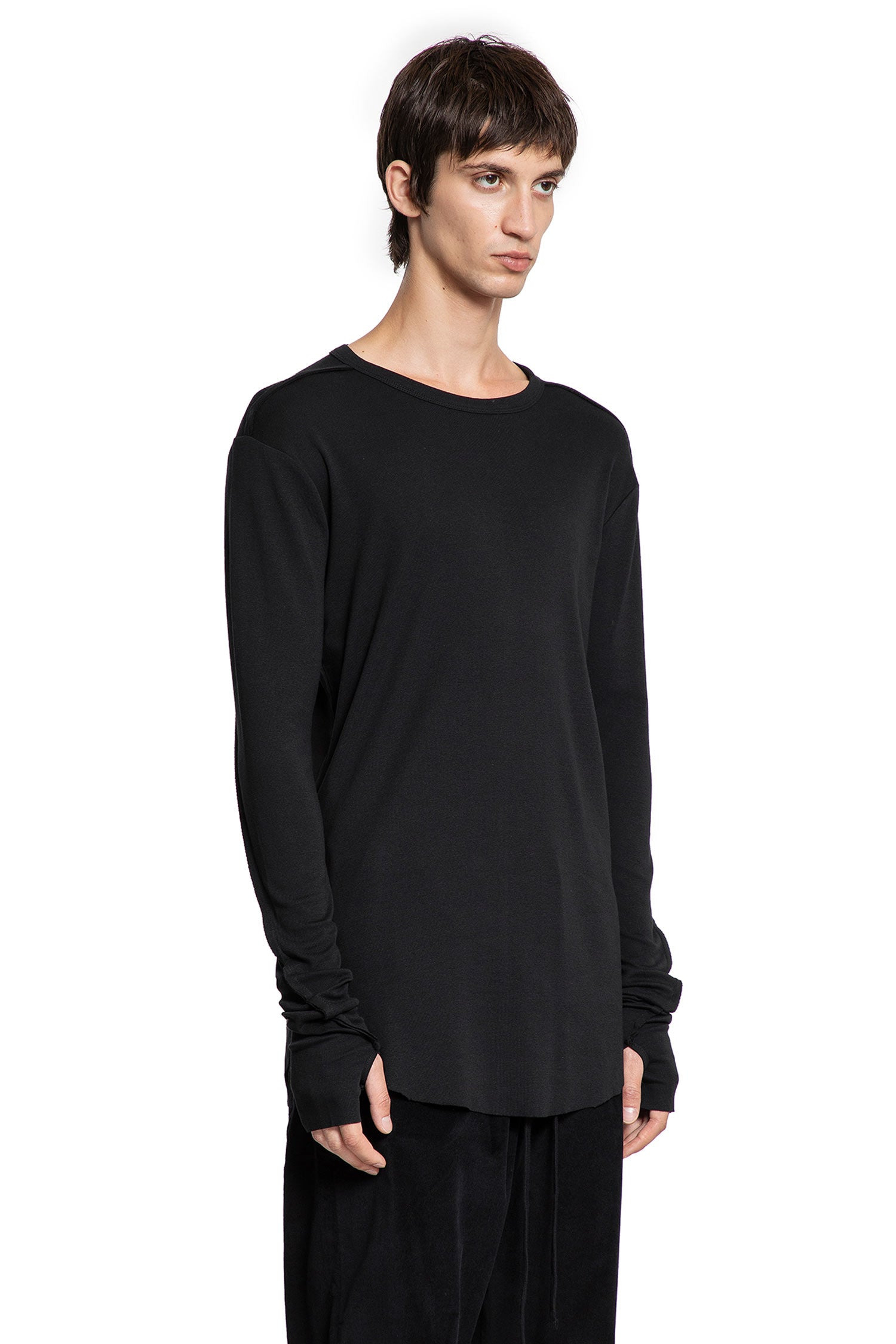 Cotton-T-Shirt-With-Hand-Gaiters - 2