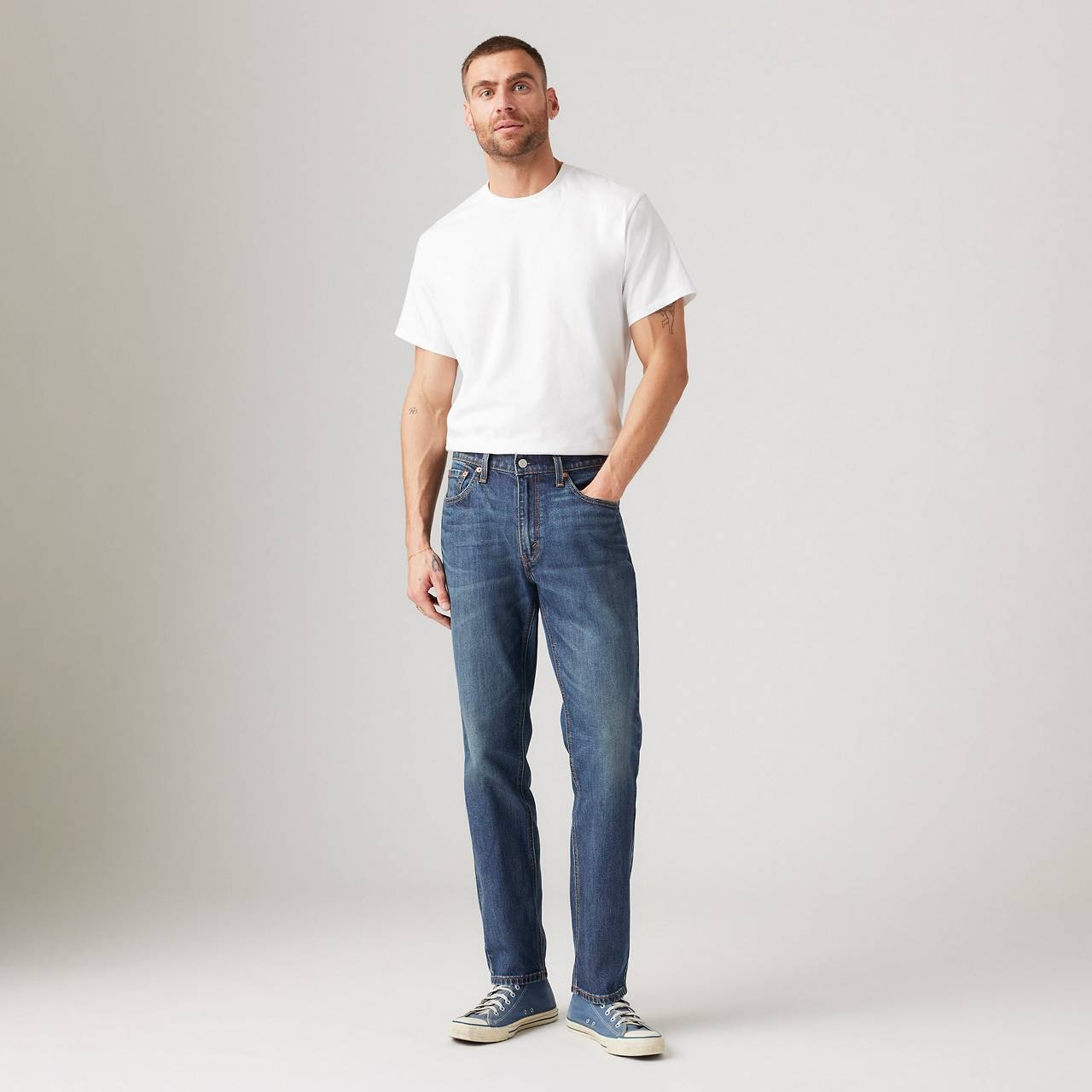 541™ ATHLETIC TAPER FIT MEN'S JEANS - 2