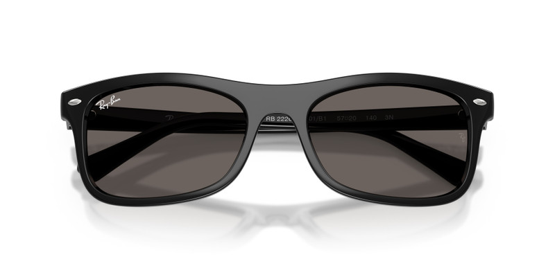 Ray-Ban RB2226 outlook