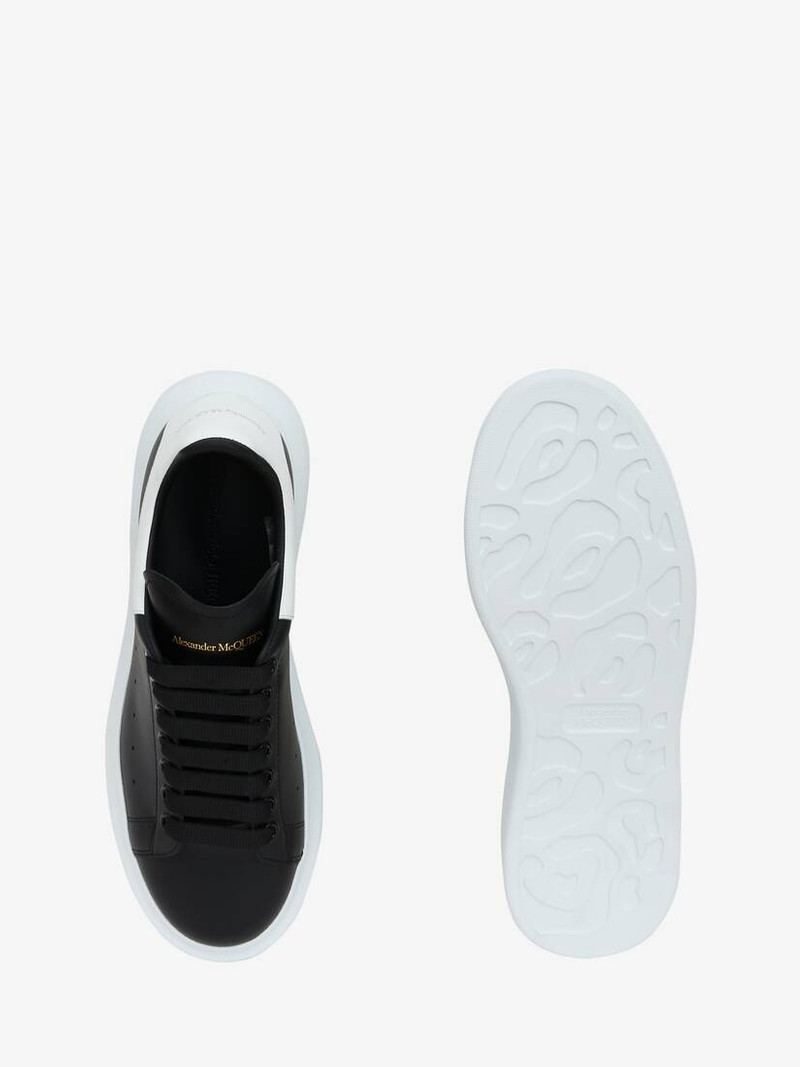 Alexander McQueen Oversized Sneaker outlook