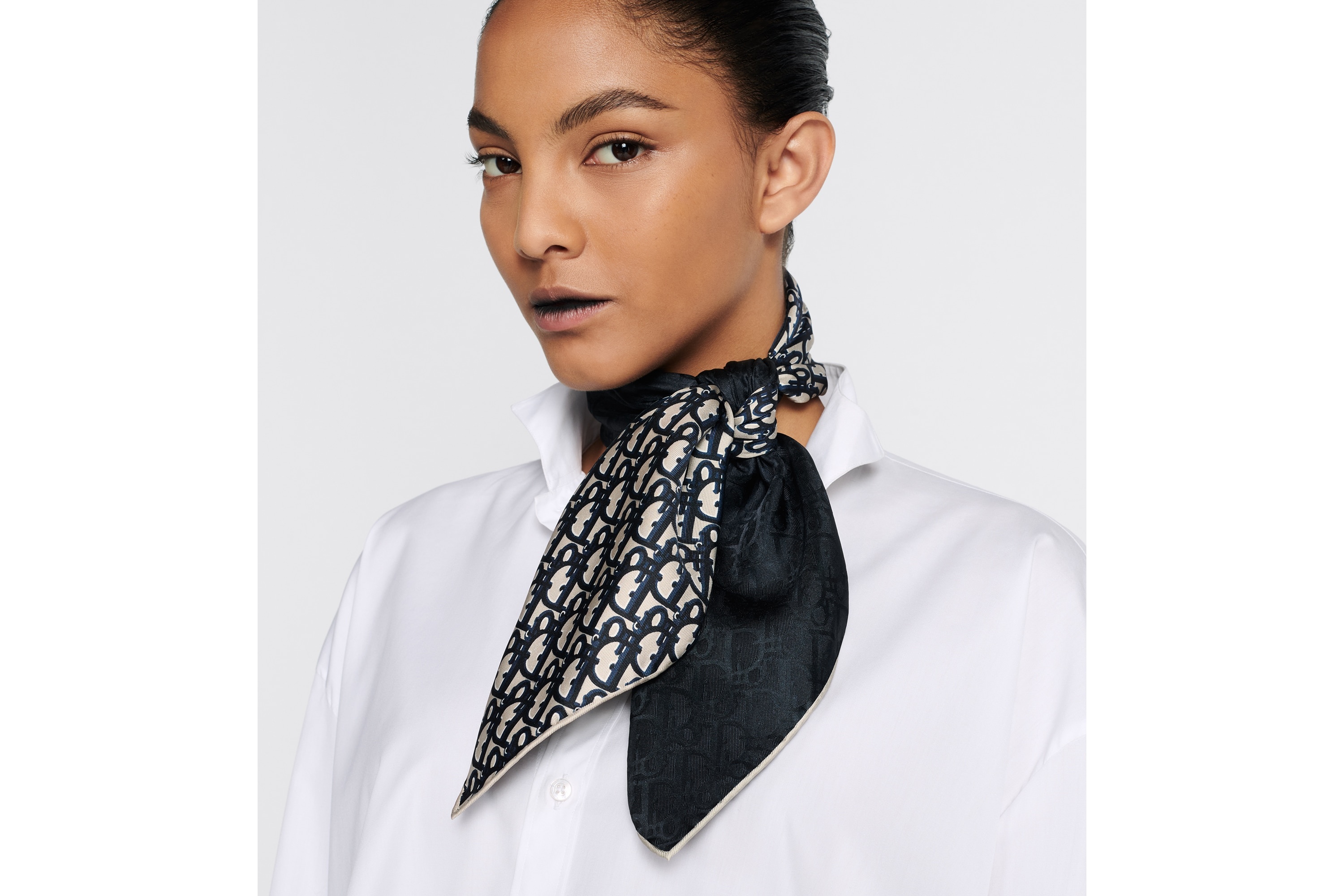 Dior Dior Oblique 70 Square Scarf | REVERSIBLE