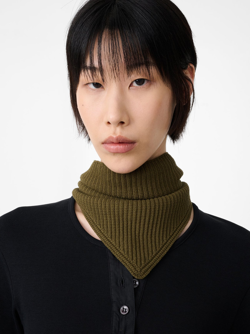 Isos Scarf 4