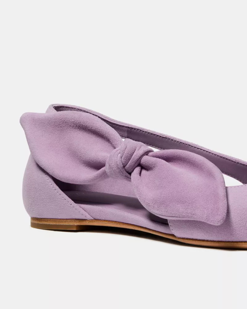 Bunnie Flat 5