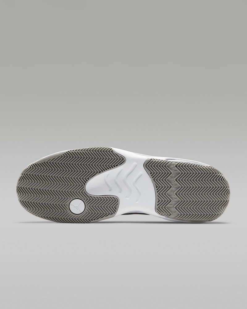 Jordan Max Aura 2 "Cool Grey"스니커머스 outlook