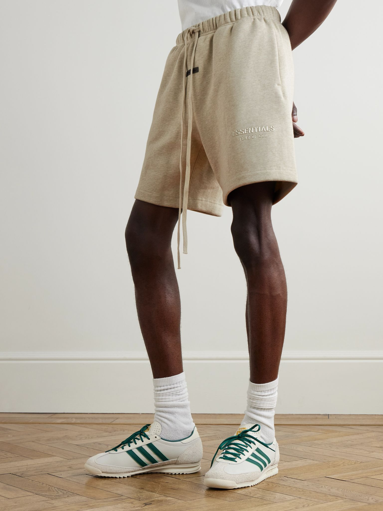 Wide-Leg Logo-Appliquéd Cotton-Blend Jersey Drawstring Shorts Stone - 3