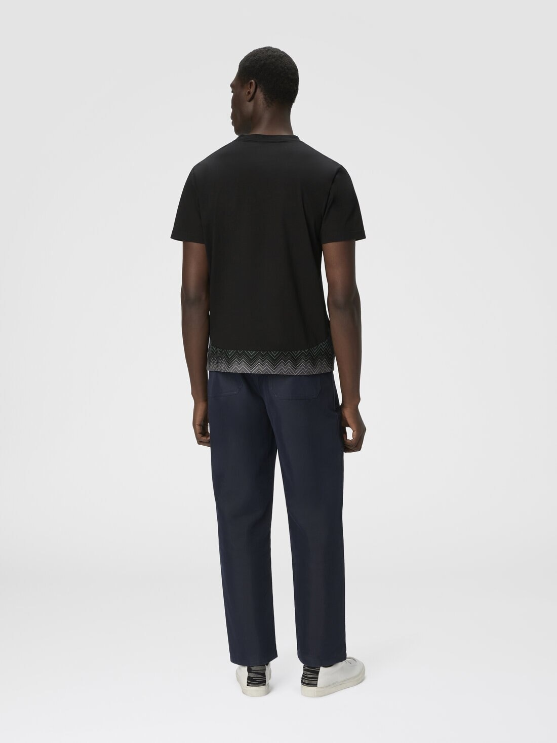 Short Sleeve T-Shirt with Irregular Zigzag Insert - 3