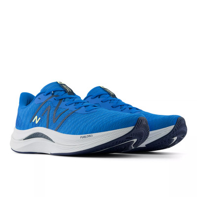 New Balance FuelCell Propel v4 outlook