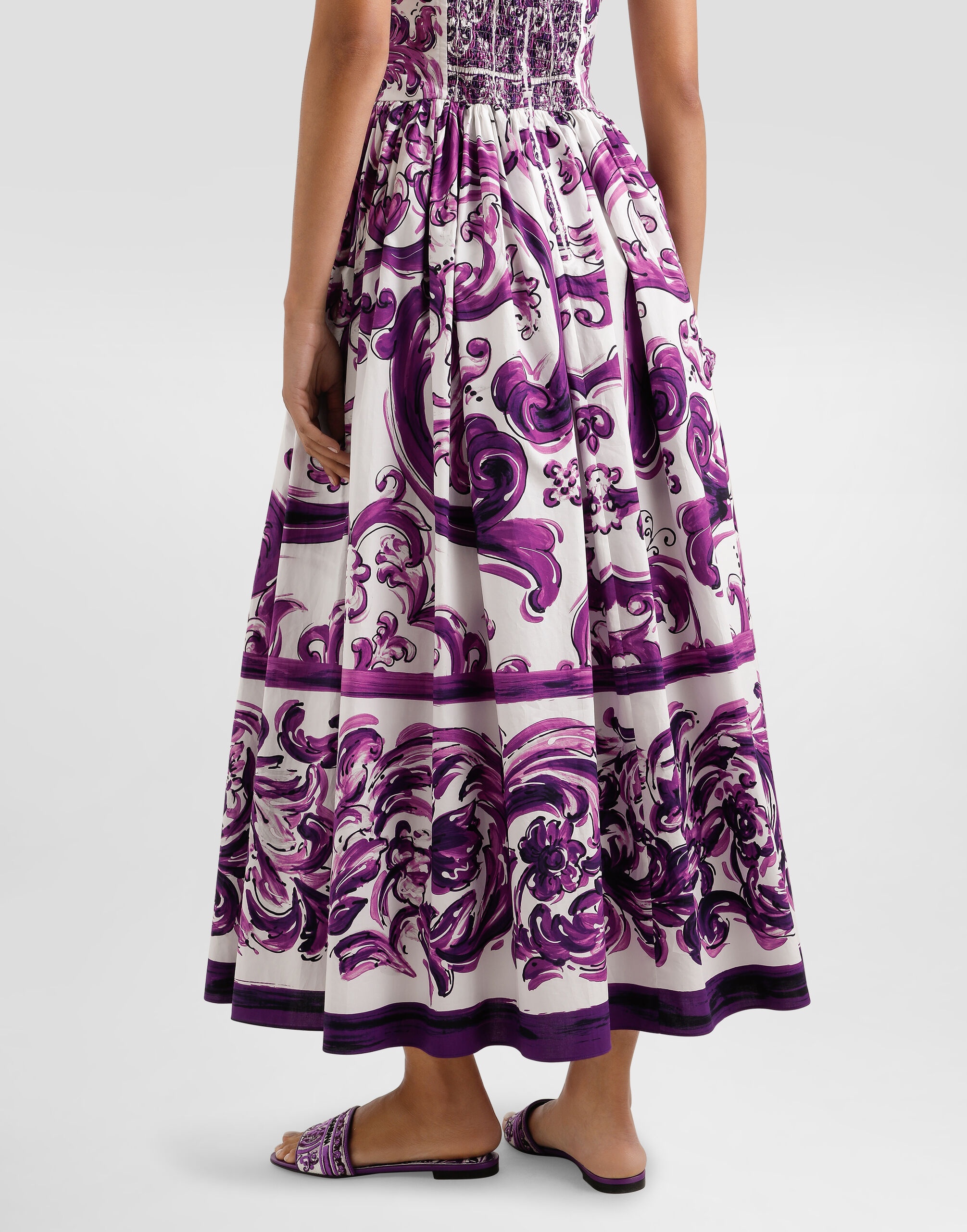 Long poplin dress with Majolica print - 5