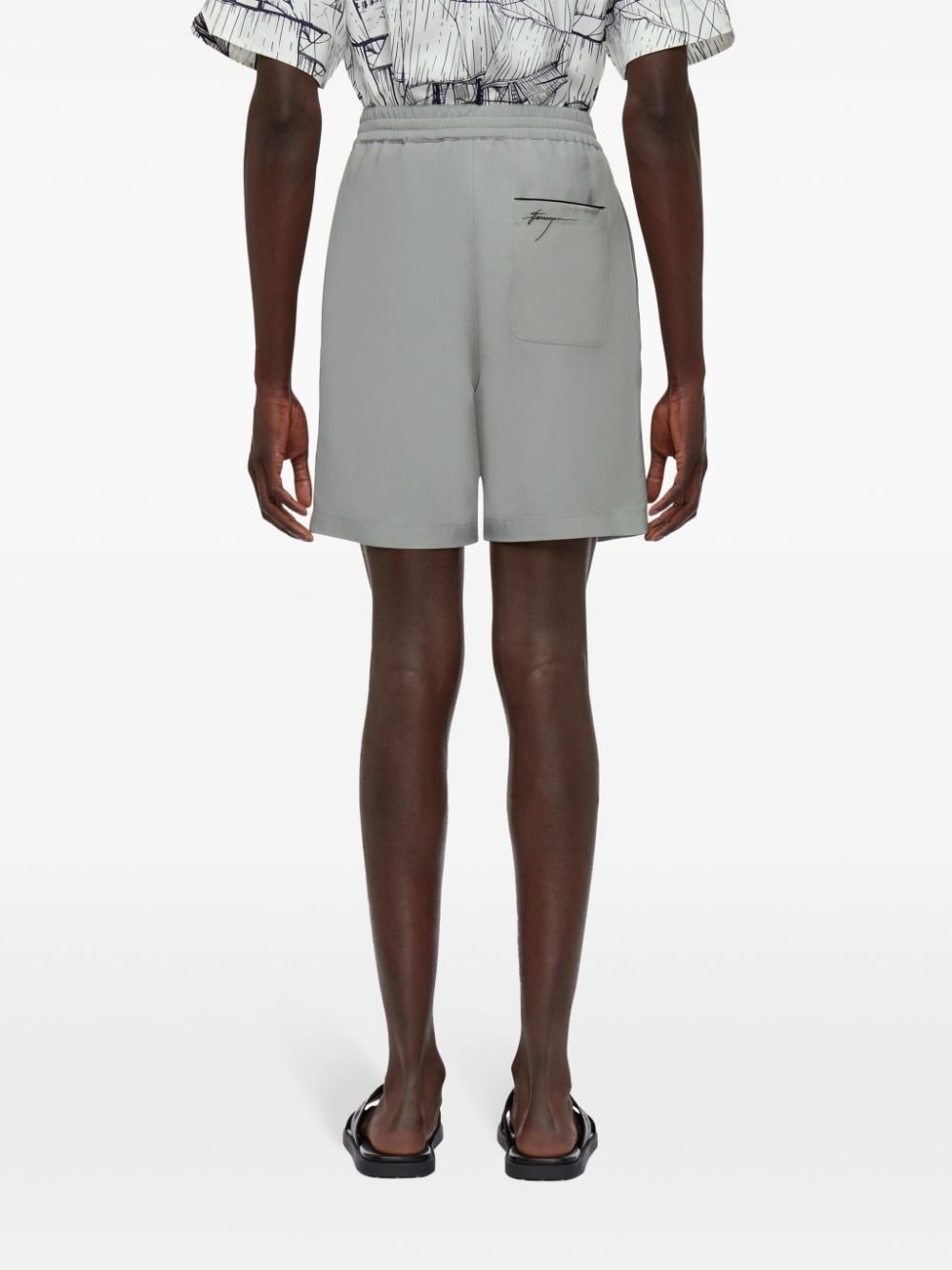 logo-embroidered straight-leg shorts - 4