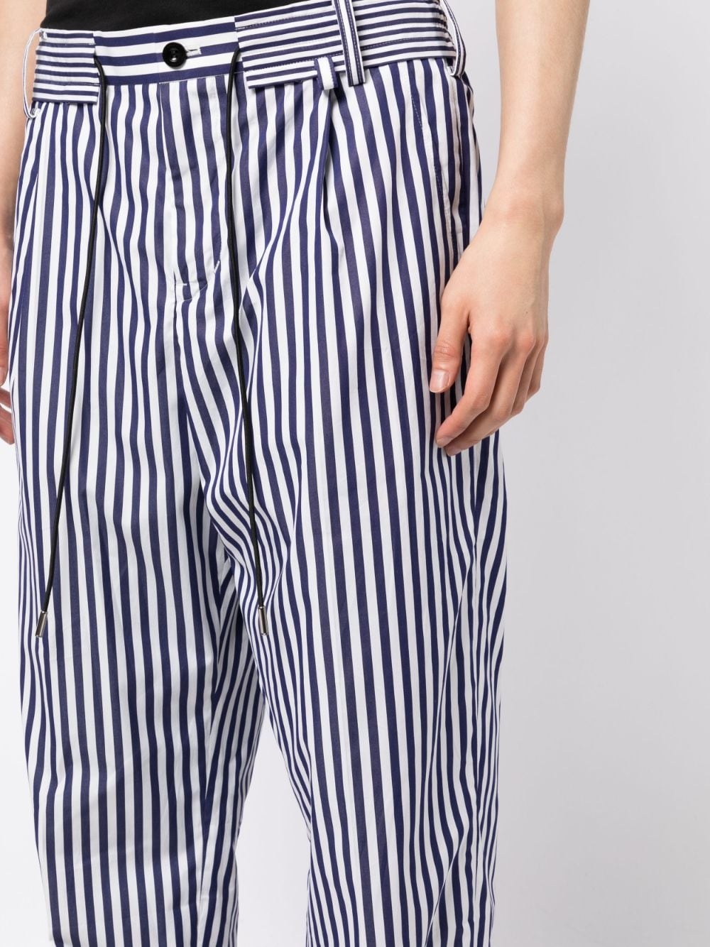 striped drawstring-waist cotton trousers - 5