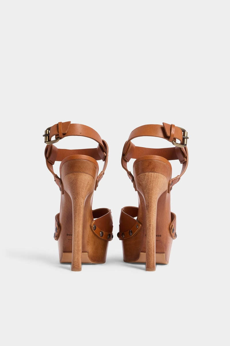 BONDAGE SANDAL CLOGS 3