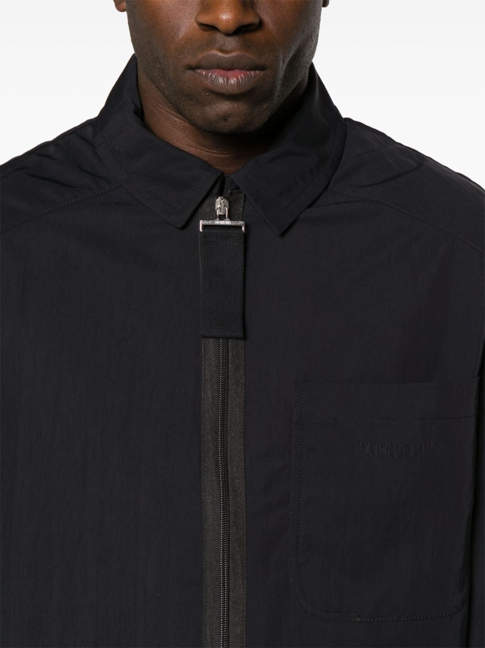logo-embossed cotton shirt jacket - 5