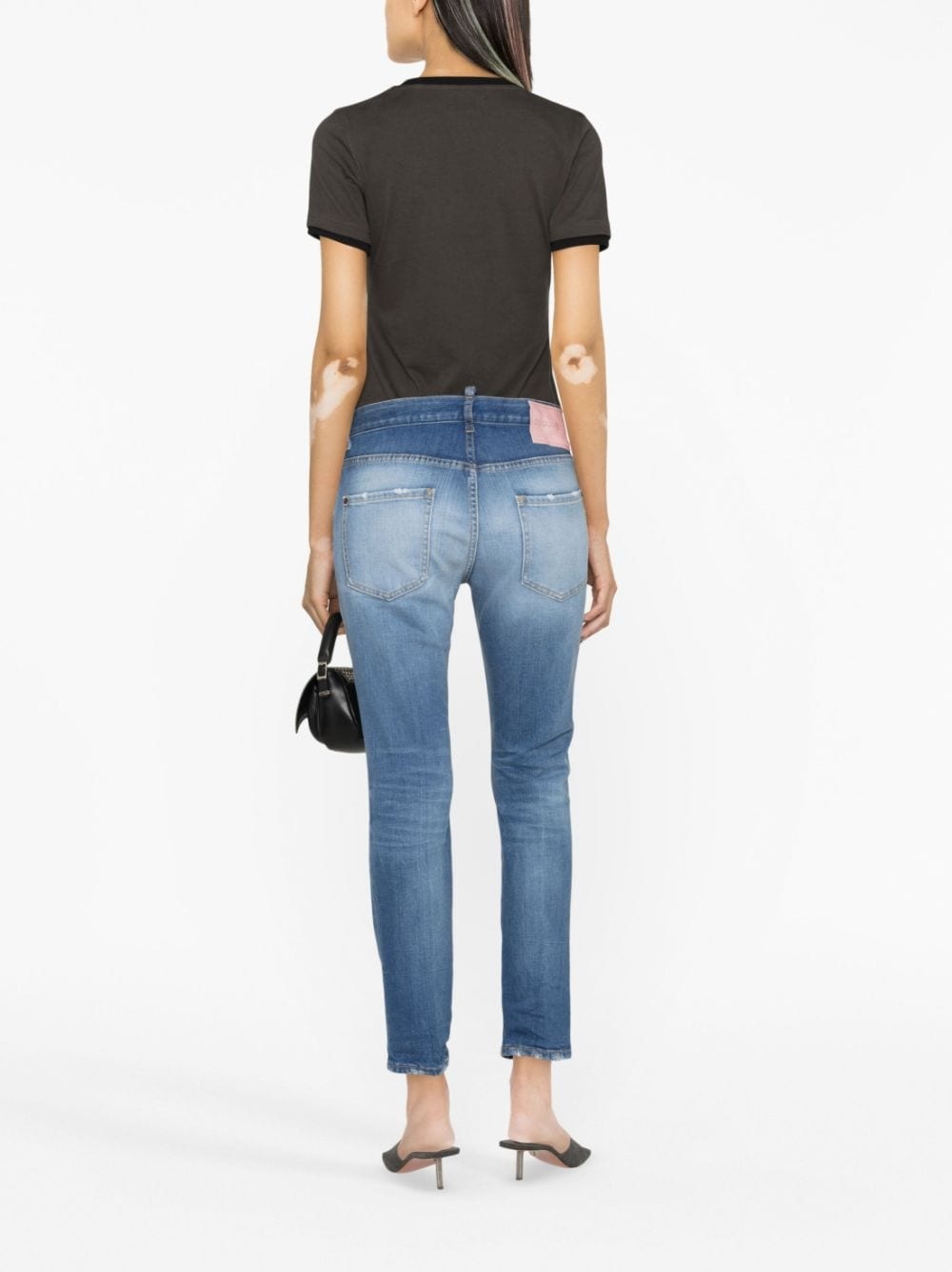 logo-plaque tapered jeans - 4